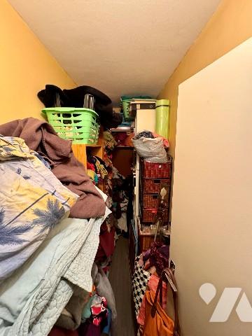 Appartement T3 à rénover de 69m² à proximité immédiate collège, lycée commerce, douane...