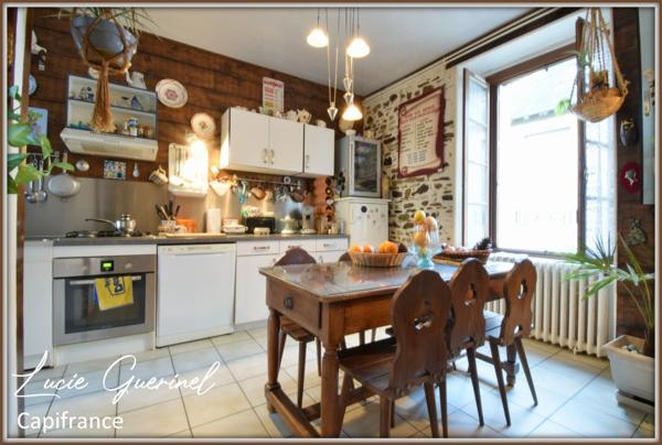 Maison en pierre à Châteaubriant (44) – Hypercentre – 3 chambres – Charme et authenticité – Proche Nantes