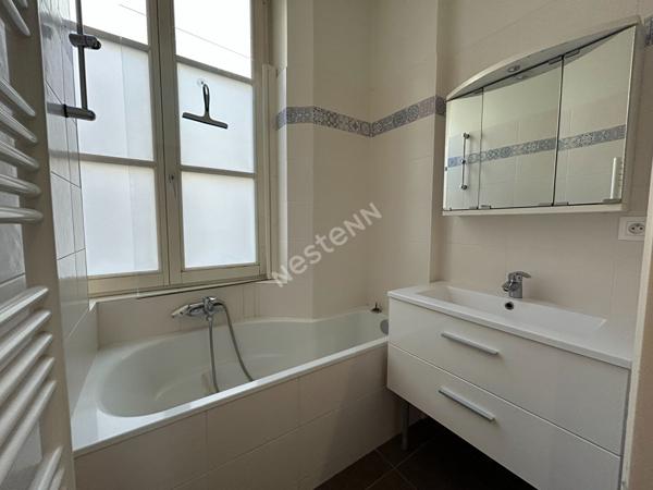 Lyon 6 / Foch Appartement T3 de 86,78 m² - Garage + cave