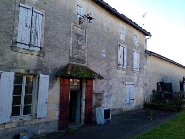 Entre Bordeaux et Cognac-Angoulème - Grande propriété viticole
