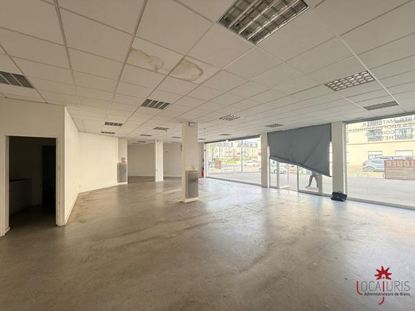 Local commercial Margny les Compiegne (60280) - 148 m2