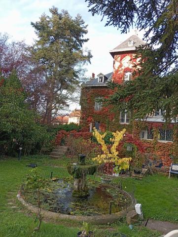 Belle Maison de Maître   : espace et jardin de rêve !