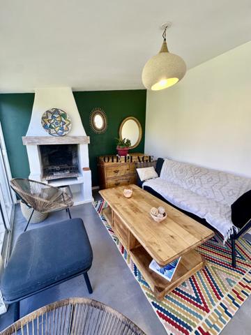 Vaux-sur-Mer (17640) VAUX /MER MAISON RÉNOVÉE AU PRIX DE 580 000 € FAI