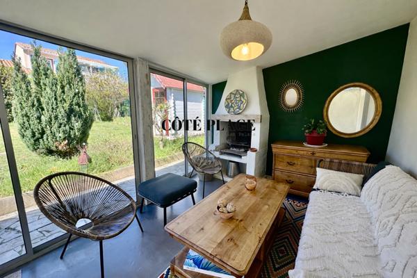 Vaux-sur-Mer (17640) VAUX /MER MAISON RÉNOVÉE AU PRIX DE 580 000 € FAI