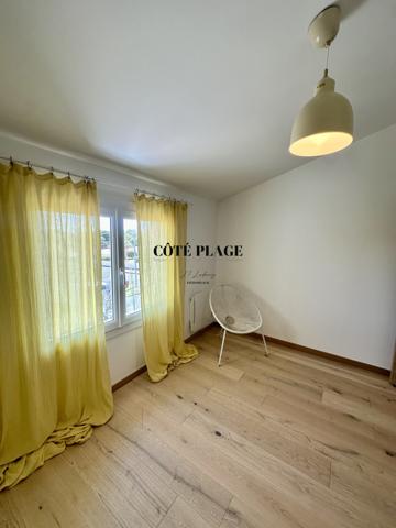 Vaux-sur-Mer (17640) VAUX /MER MAISON RÉNOVÉE AU PRIX DE 580 000 € FAI