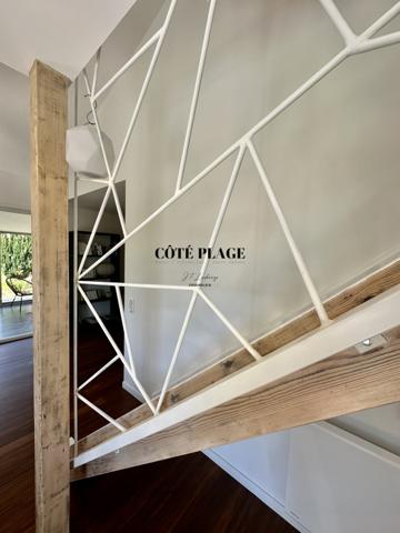 Vaux-sur-Mer (17640) VAUX /MER MAISON RÉNOVÉE AU PRIX DE 580 000 € FAI