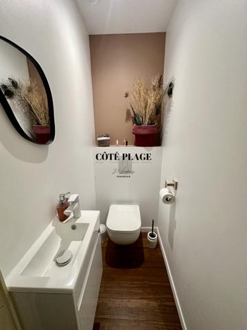 Vaux-sur-Mer (17640) VAUX /MER MAISON RÉNOVÉE AU PRIX DE 580 000 € FAI