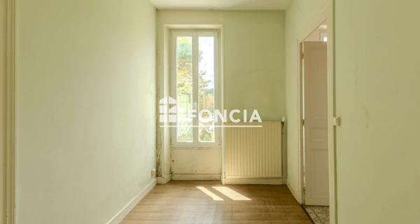 À vendre Maison 5 pièces 78 m² - Connerré 72160