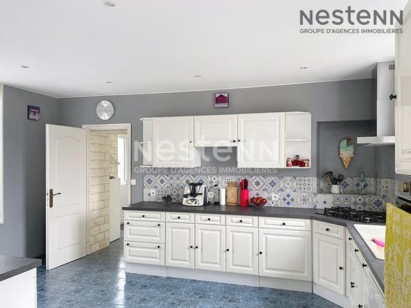 COUP DE COEUR ! Maison de bourg 4 chambres - Belle pièce de vie - Terrain clos avec dépendances