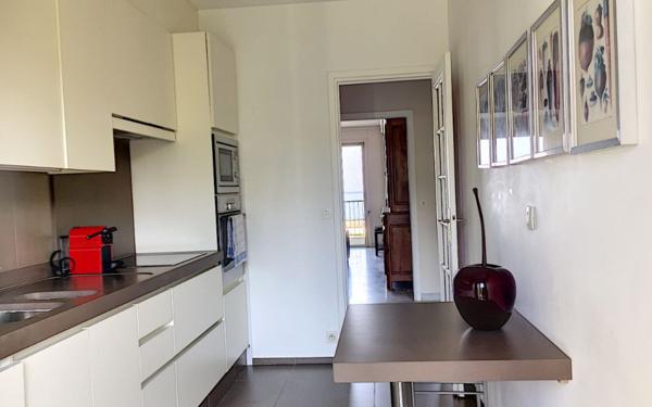 Appartement à louer    3 pièces •  Cagnes-sur-Mer