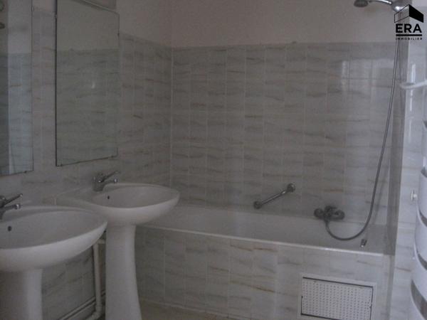 Appartement  à louer centre ville de Saint Quentin 5 pièce(s) 98 m2