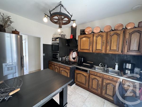 Maison à vendre  5 pièces - 140 m2 CHAMPCEVINEL - 24