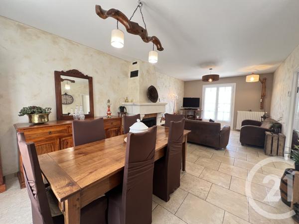 Maison à vendre  5 pièces - 140 m2 CHAMPCEVINEL - 24