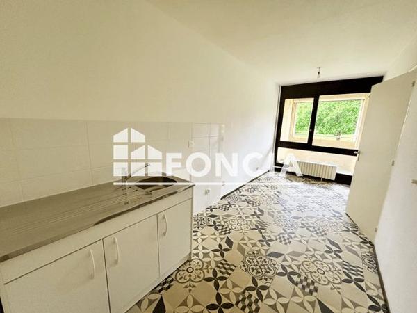 Location Appartement 3 pièces 70.85 m² - 60 A 86 RUE DE MEYRIN Ferney Voltaire 01210