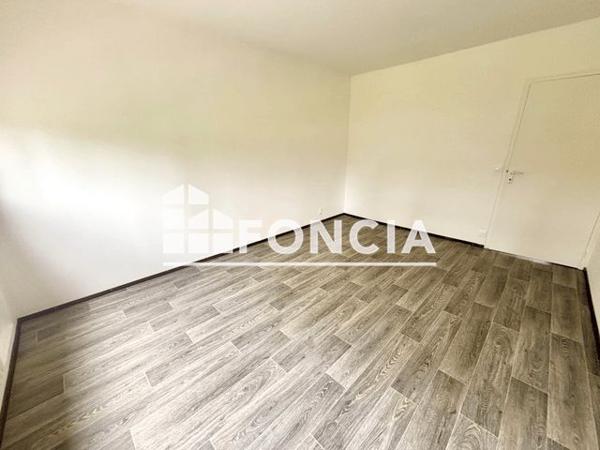 Location Appartement 3 pièces 70.85 m² - 60 A 86 RUE DE MEYRIN Ferney Voltaire 01210