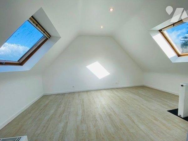 A vendre à Trégastel (22730) en Côtes-d'Armor (22), une maison construite en 2018, d'une surfac...