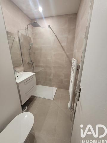 Location appartement 2 pièces 30 m² Nîmes