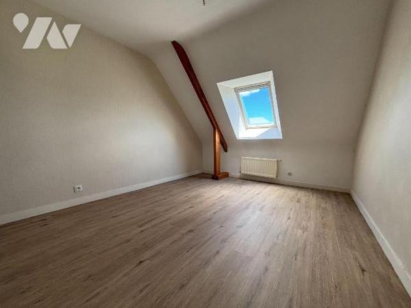 NOUVEAUTE Trente-Cinq Notaires ! 

Sur la commune de PACE, au calme d'une impasse à proximité...