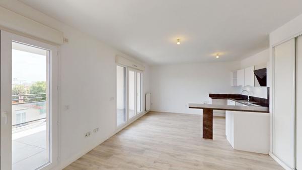 Appartement Le Perreux 2 pièces 44 m² avec terrasse et parking