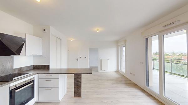 Appartement Le Perreux 2 pièces 44 m² avec terrasse et parking