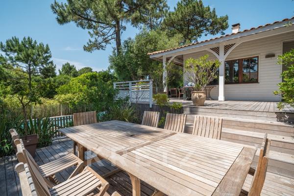 Villa typique du bassin d’Arcachon, cœur des Vallons du Ferret