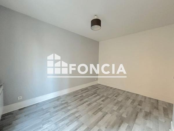 Location Appartement 3 pièces 48.44 m² - 13 AVENUE DU MARECHAL FOCH Neuilly Plaisance 93360