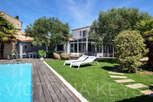 Villa à vendre avec piscine - Le Bois Plage en Ré