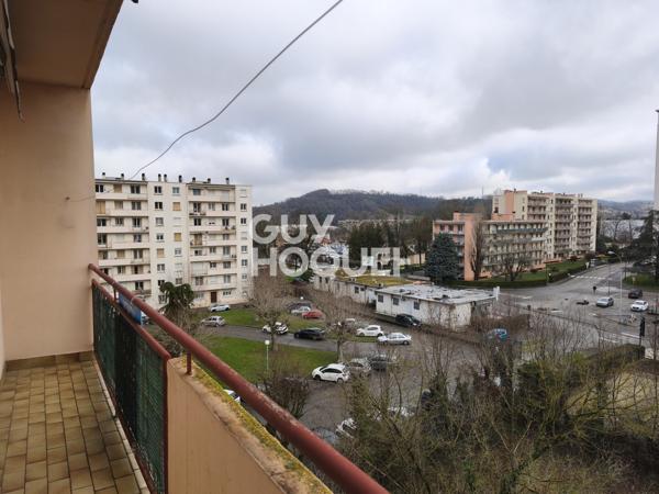 Appartement Bourgoin-jallieu 66 m2 avec Garage