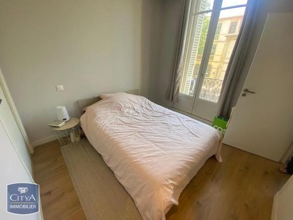 Appartement à louer 2 pièces 44.46m² Toulon (83000)