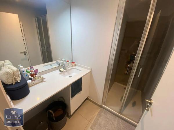 Appartement à louer 2 pièces 44.46m² Toulon (83000)