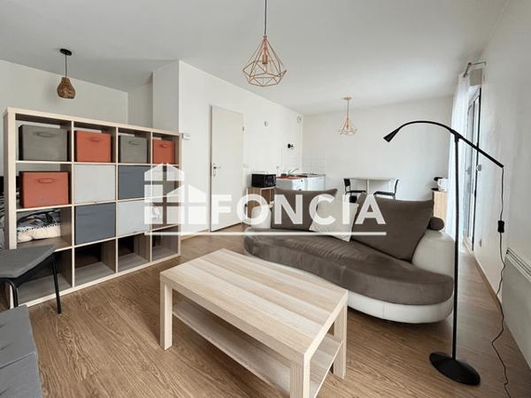 Location Studio meublé 33.27 m² - 149 RUE NATIONALE Cholet 49300