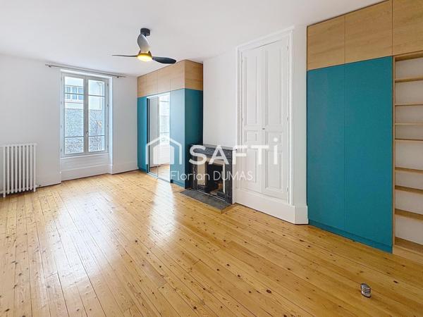 Bel appartement type haussmannien 198 m²