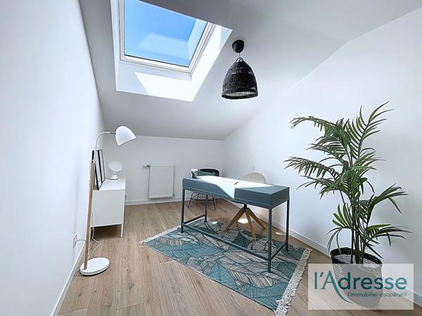 APPARTEMENT NEUF LIVRÉ IMMÉDIATEMENT :-) DERNIER ÉTAGE AVEC TERRASSE - CASTELGINEST