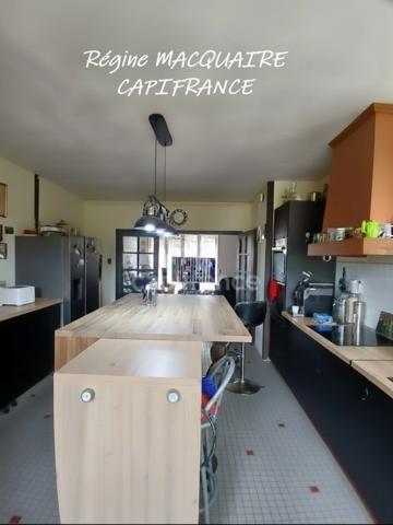 A Vendre -  Maison de bourg rénovée – 190 m² – 5 chambres – équipements modernes : une opportunité rare au centre bourg. MORTAIN (50)