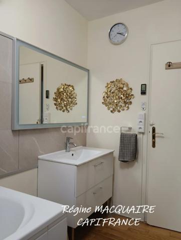 A Vendre -  Maison de bourg rénovée – 190 m² – 5 chambres – équipements modernes : une opportunité rare au centre bourg. MORTAIN (50)