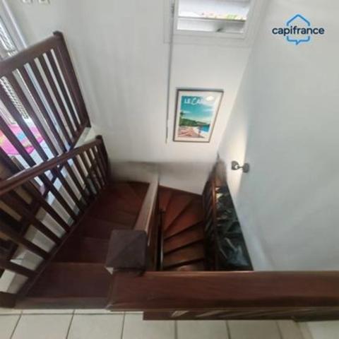 Coup de cœur pour cette villa F5 à l'Anse à L'Ane aux Trois-Ilets.