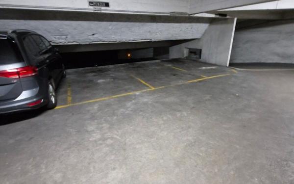 Stationnement à vendre    9 m2 Paris 9