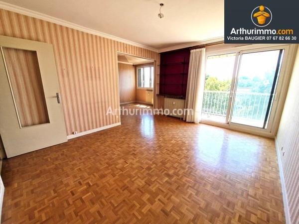 Vente Appartement 4 pièces 77 m2 à Lons-le-Saunier