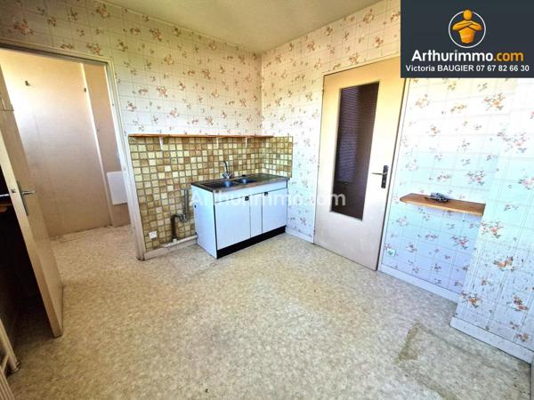 Vente Appartement 4 pièces 77 m2 à Lons-le-Saunier