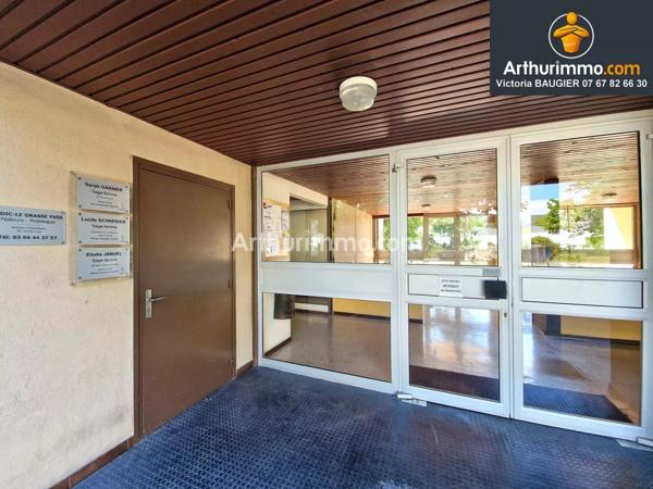 Vente Appartement 4 pièces 77 m2 à Lons-le-Saunier