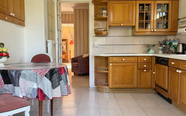 Maison à vendre    6 pièces • 110 m2 Morangis