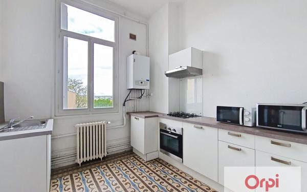 Appartement à louer    2 pièces • 60,44 m2 Montluçon