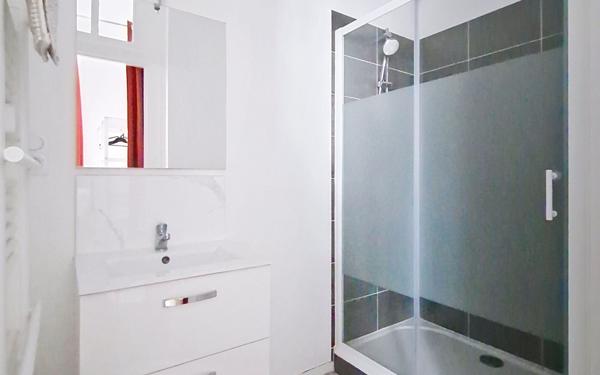 Appartement à louer    2 pièces • 60,44 m2 Montluçon