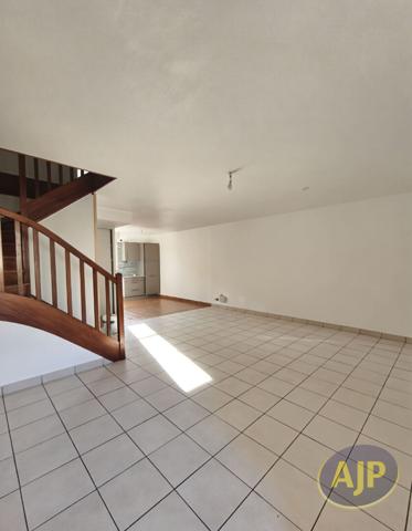 Location maison Erdre En Anjou : 770 € - AJP Immobilier Segré