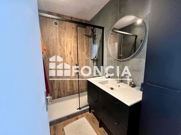 Location Appartement 5 pièces 95.1 m² - 42/46 BD CORNICHE,20 LAFERRIERE Limoges 87000