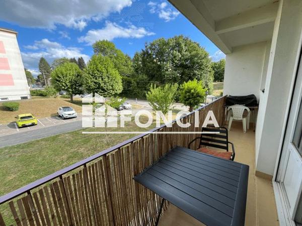 Location Appartement 5 pièces 95.1 m² - 42/46 BD CORNICHE,20 LAFERRIERE Limoges 87000