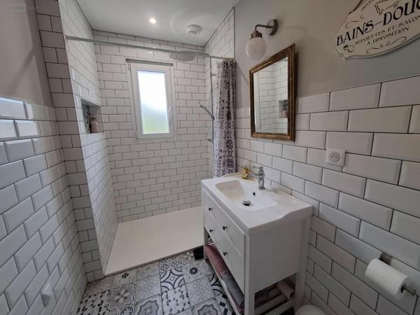 Maison à restaurer à vendre à Sarlat-la-Canéda en Dordogne (24200), ref : 18113/131