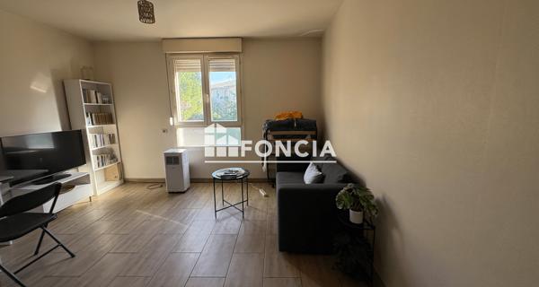 Location Studio meublé 20.94 m² - Avignon 84000