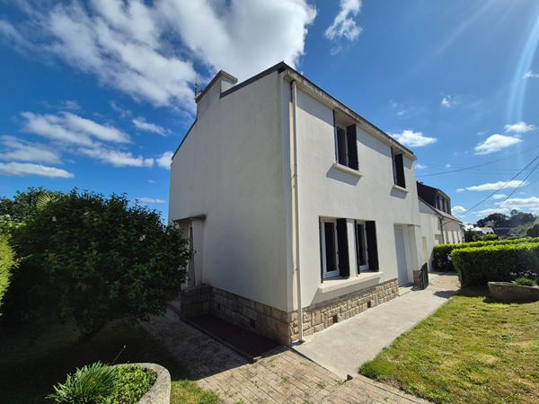 LANDIVISIAU- Maison 5 pièces Landivisiau