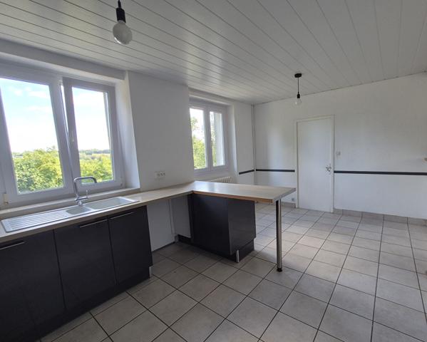 LANDIVISIAU- Maison 5 pièces Landivisiau